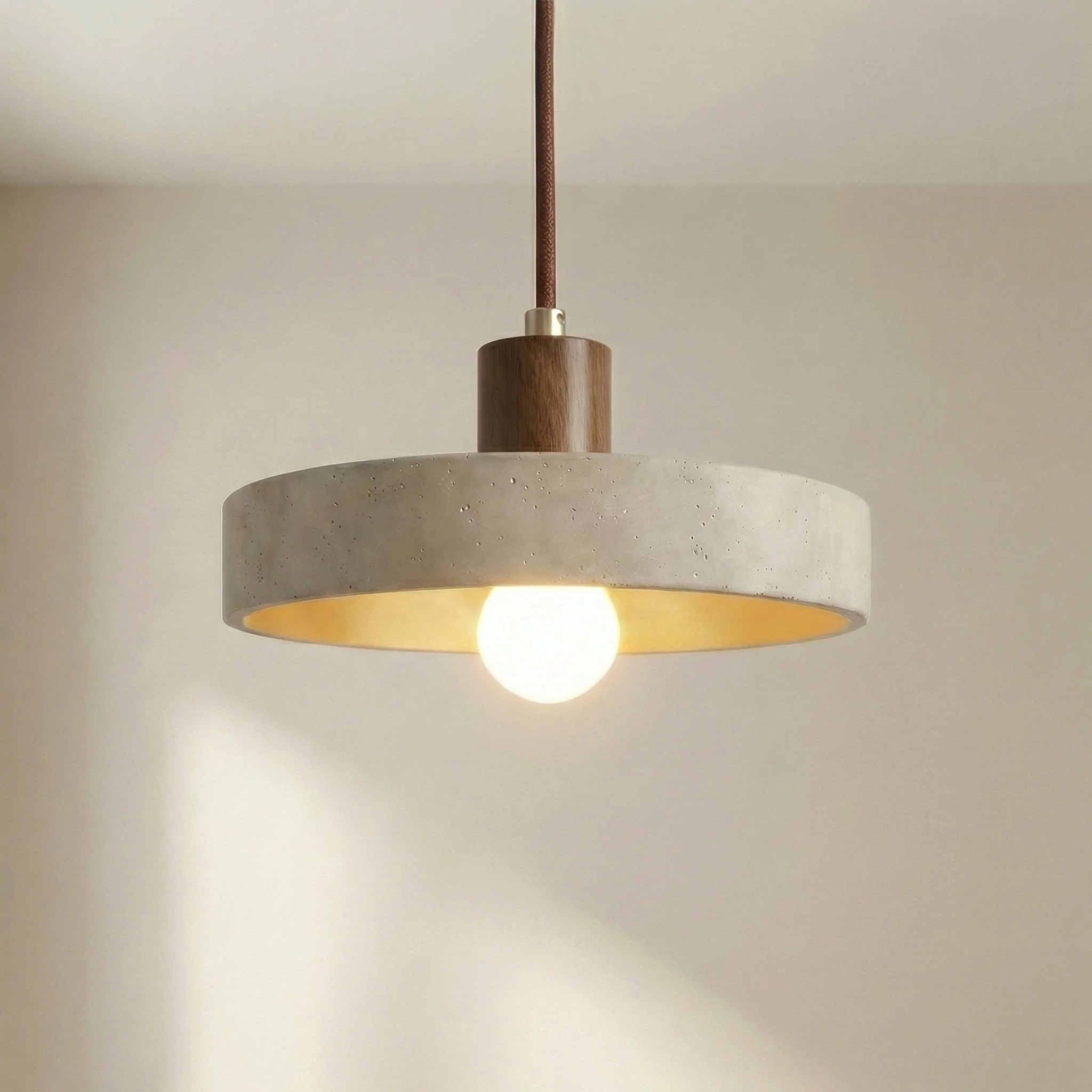 Moderne Travertin-Pendelleuchte im Bauhaus-Design - Image 2