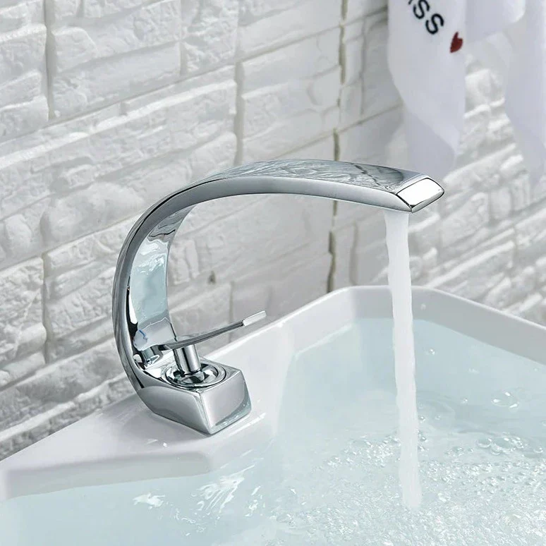 Moderner Badezimmer-Wasserhahn – Stilvoll & Funktional - Image 4