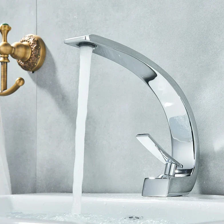Moderner Badezimmer-Wasserhahn – Stilvoll & Funktional - Image 6